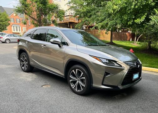 Photo 2 of 15 of 2018 Lexus RX 450h Base