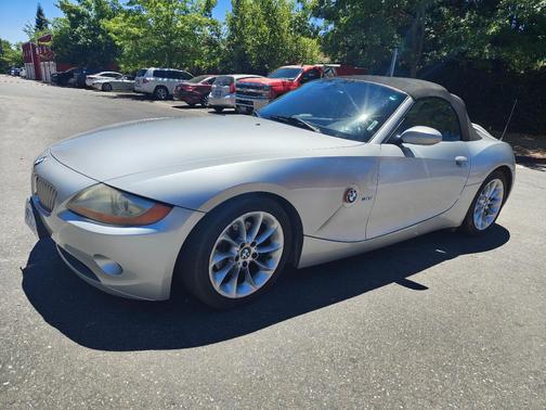 Silver 2003 BMW Z4 3.0i