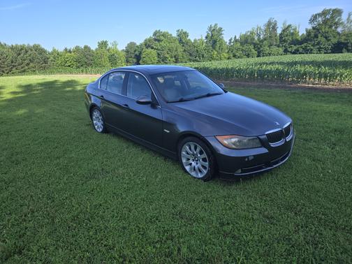 2006 BMW 330 i