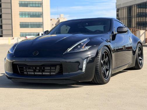 Black 2019 Nissan 370Z Sport Touring