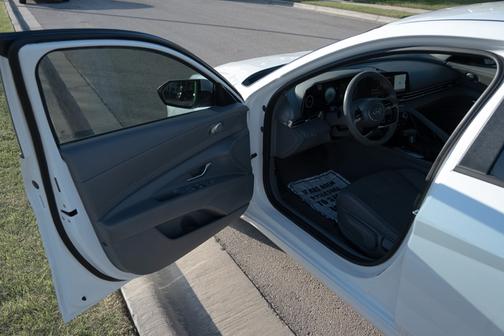 White 2023 Hyundai ELANTRA SEL