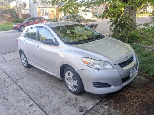 2009 Toyota Matrix Base