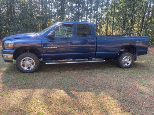 Blue 2006 Dodge Ram 2500 SLT Quad Cab