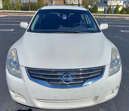 White 2012 Nissan Altima 2.5 S