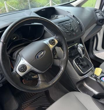 2014 Ford C-Max Hybrid SE