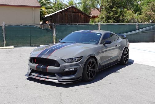 Gray 2018 Ford Shelby GT350R Base
