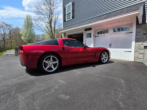 Red 2005 Chevrolet Corvette Base