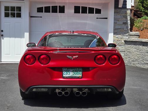 Red 2005 Chevrolet Corvette Base