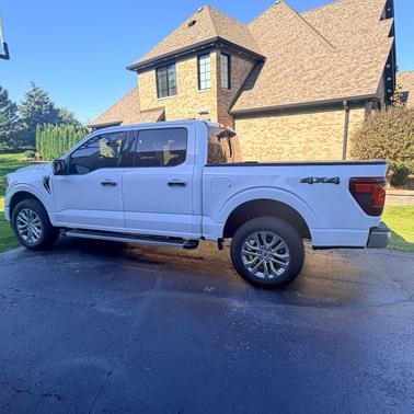 White 2024 Ford F-150 XLT