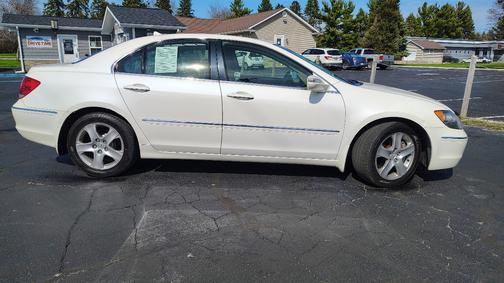 White 2005 Acura RL 3.5