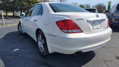 White 2005 Acura RL 3.5