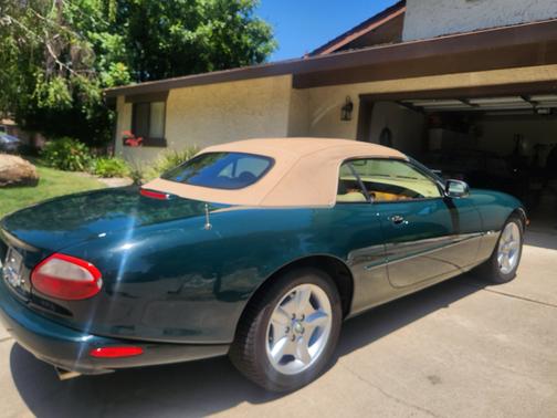 1997 Jaguar XK8 Base