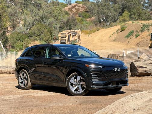 Black 2025 Audi Q6 e-tron Premium Plus quattro
