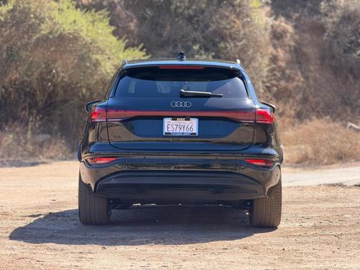 Black 2025 Audi Q6 e-tron Premium Plus quattro