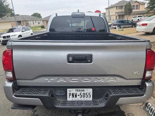 2018 Toyota Tacoma TRD Sport