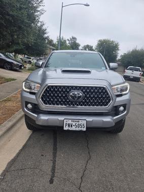 2018 Toyota Tacoma TRD Sport