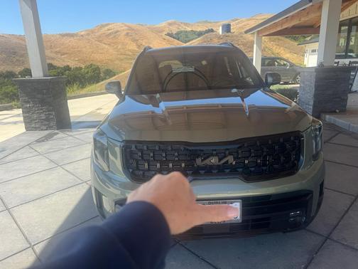 Green 2025 Kia Telluride SX Prestige X-Line