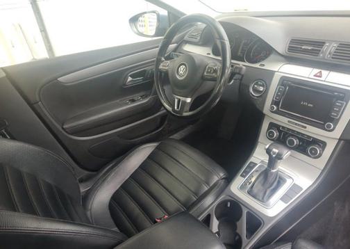 Gray 2010 Volkswagen CC Sport