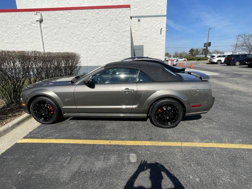 2005 Ford Mustang GT