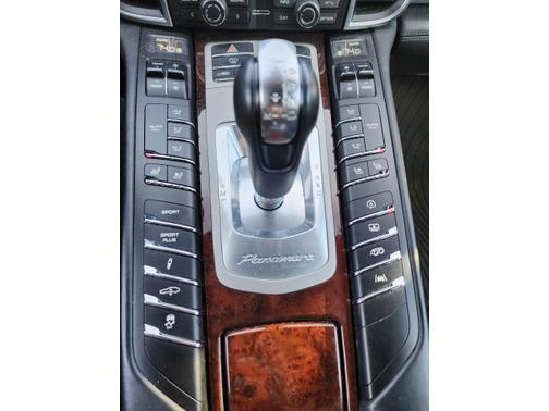 2014 Porsche Panamera Panamera Turbo Executive