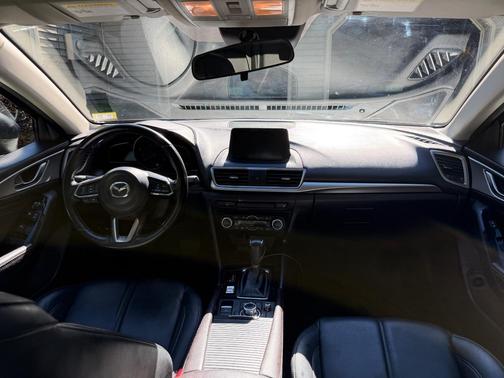 Blue 2018 Mazda Mazda3 Touring