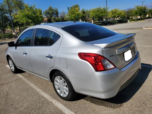 2015 Nissan Versa 1.6 SV