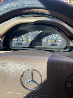 2002 Mercedes-Benz E-Class E320 4MATIC