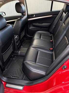 Red 2008 INFINITI G35 x