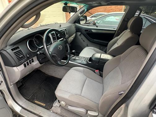 Silver 2008 Toyota 4Runner SR5