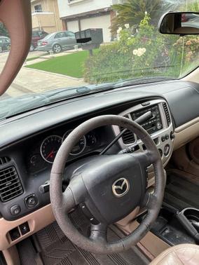 2003 Mazda Tribute ES V6