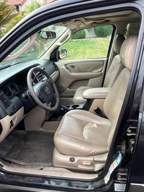 2003 Mazda Tribute ES V6