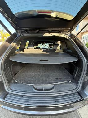 Gray 2017 Jeep Grand Cherokee Altitude