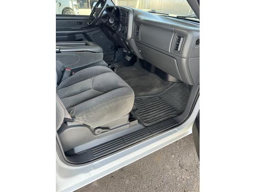 2005 Chevrolet Silverado 1500 LS Crew Cab
