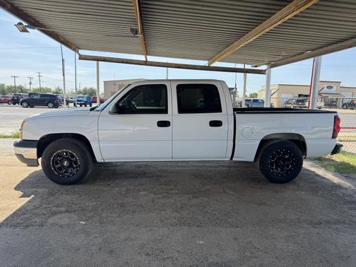 2005 Chevrolet Silverado 1500 LS Crew Cab