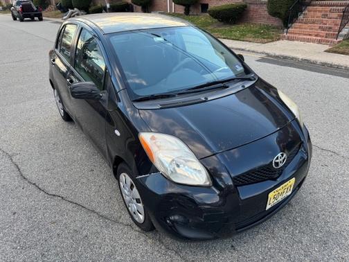 2011 Toyota Yaris Base