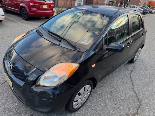 2011 Toyota Yaris Base