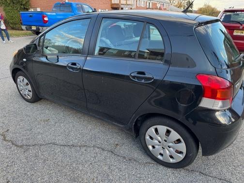 2011 Toyota Yaris Base
