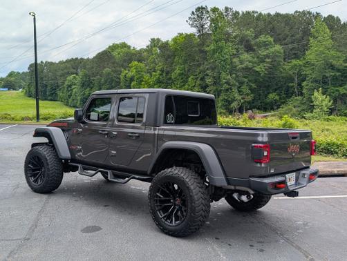2024 Jeep Gladiator Mojave