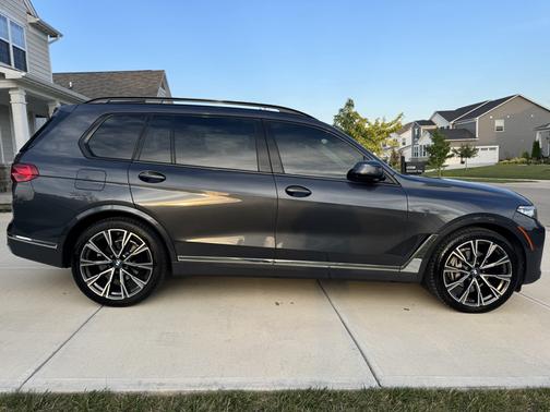 2021 BMW X7 xDrive40i