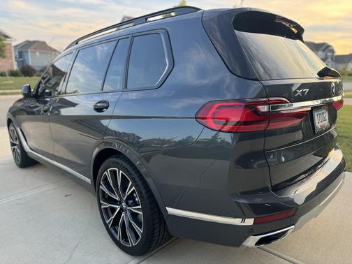 2021 BMW X7 xDrive40i