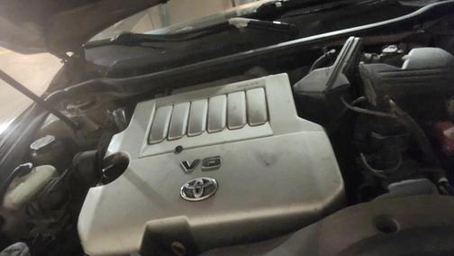 Gold 2007 Toyota Camry LE