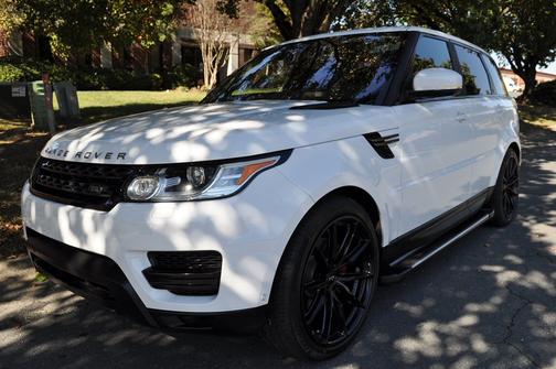 2017 Land Rover Range Rover Sport 3.0L Supercharged SE