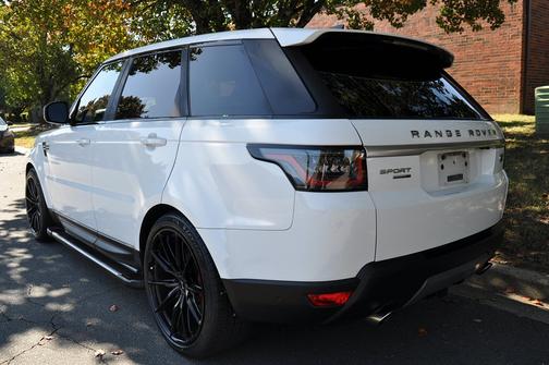2017 Land Rover Range Rover Sport 3.0L Supercharged SE