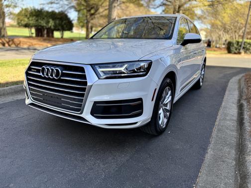 2017 Audi Q7 3.0T Premium