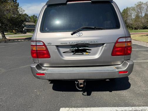 Silver 2002 Toyota Land Cruiser Base