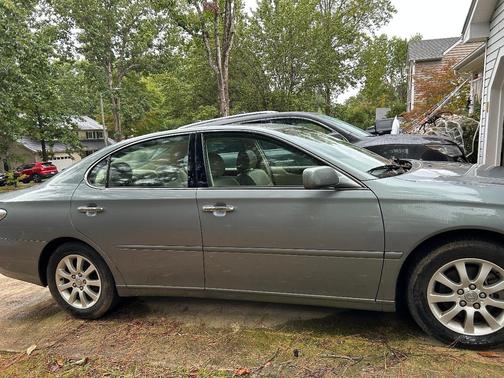 Gray 2004 Lexus ES 330 Base