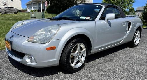 Silver 2003 Toyota MR2 Spyder
