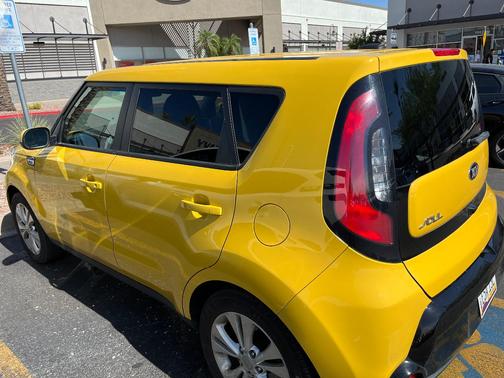 Yellow 2016 Kia Soul +