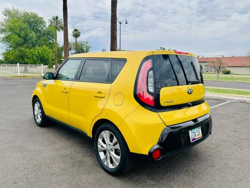 Yellow 2016 Kia Soul +