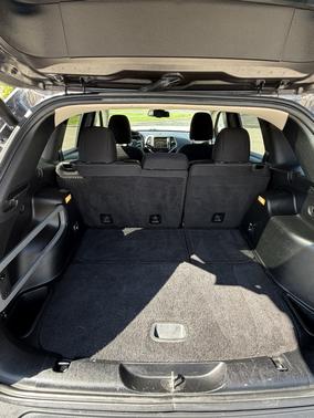 Gray 2015 Jeep Cherokee Latitude